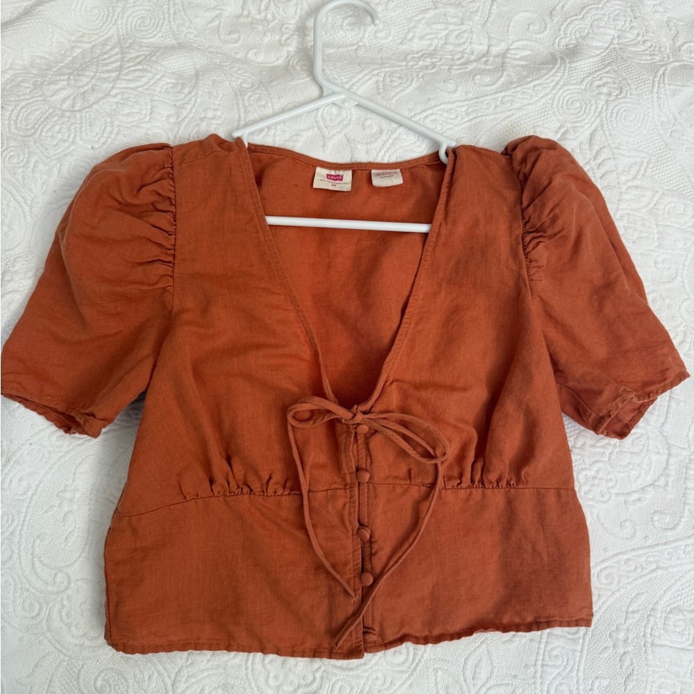 Levi’s Women's Rust Crop Top with Puff Sleeves